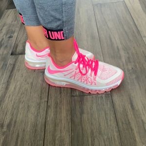 hot pink nikes